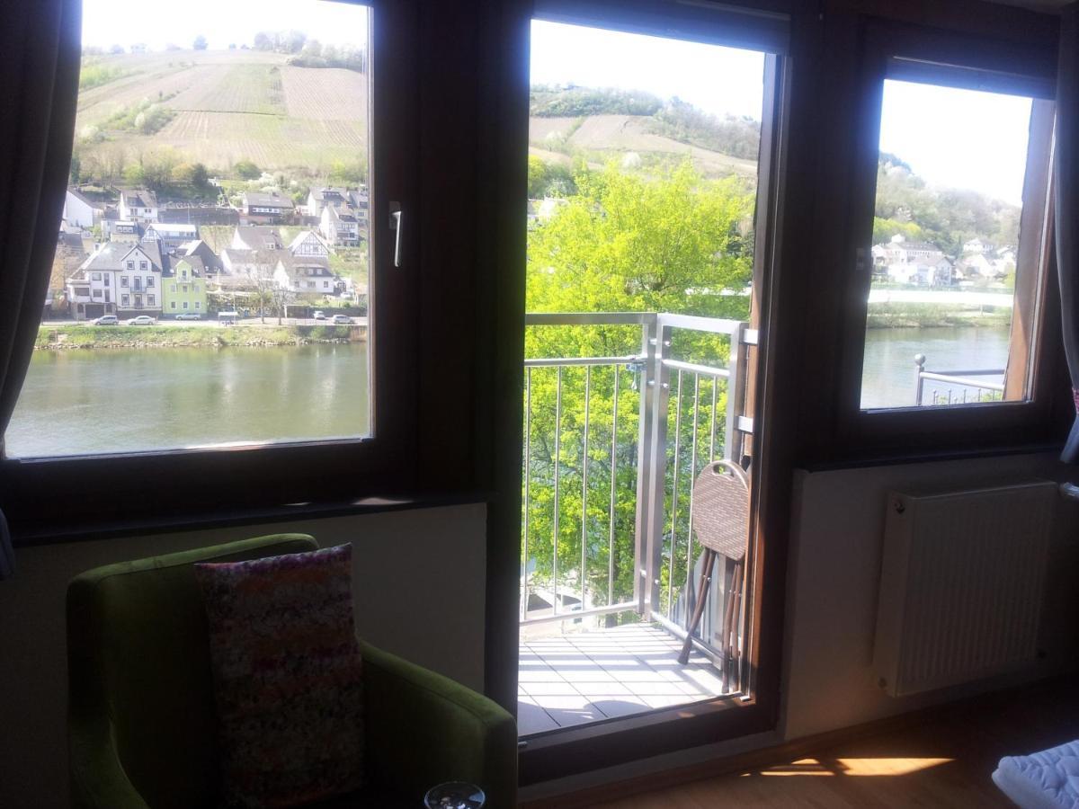 Pension Adelheid Moselhype&Wine Zell an der Mosel Eksteriør bilde